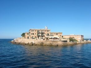 Bendor Island