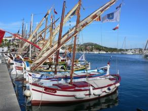 "Pointus" fishing boats